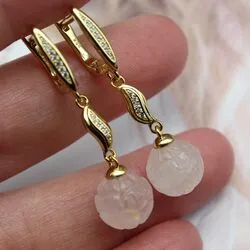 Удлиненные серьги из розового кварца, красного коралла, жемчуга